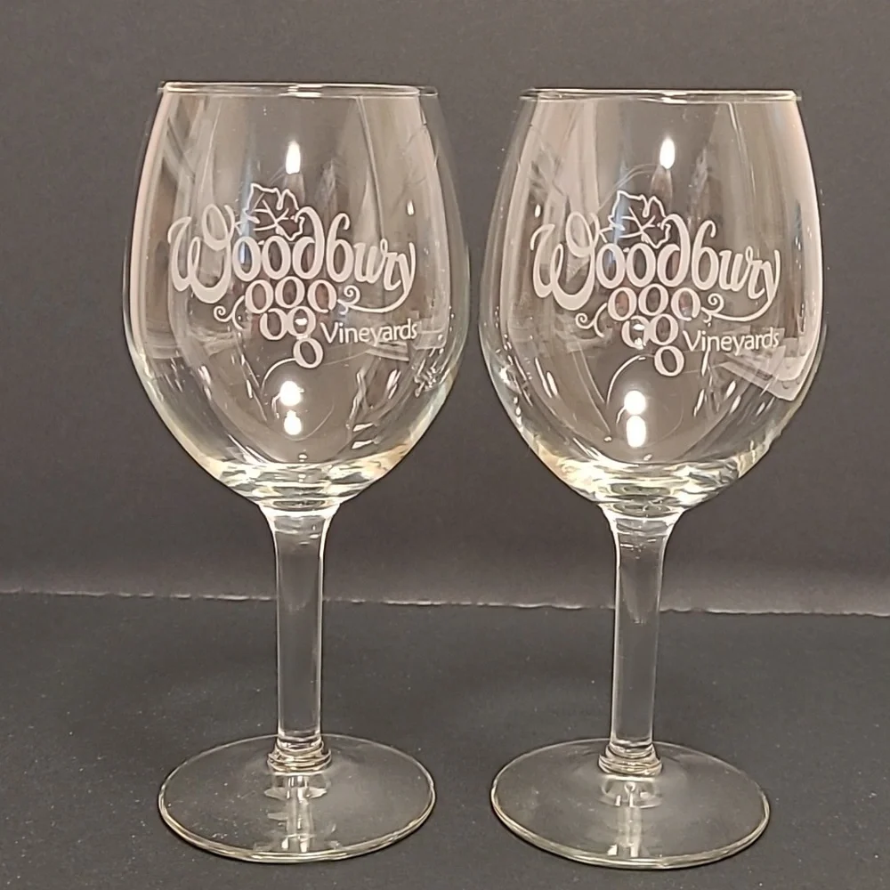 Pair of Woodbury Vineyards Wine Glasses